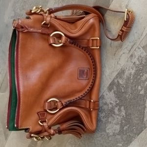 Dooney & Bourke, Med., Natural